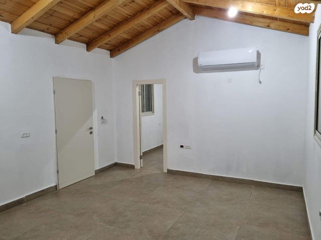 יחידת דיור, הזית 1, יתד, יתד