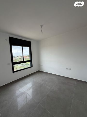 דירה, לאה גולדברג 14, צפון נס ציונה, נס ציונה