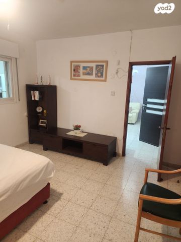 יחידת דיור, יודפת 33, הדר, כרמיאל