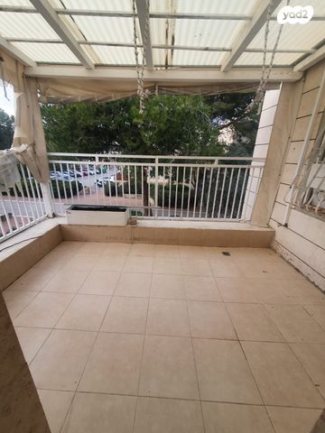 דירה, הנחלים 5, הנחלים, מעלה אדומים