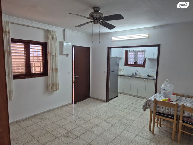 יחידת דיור, דב הוז 32, נאות הרצל, נתניה