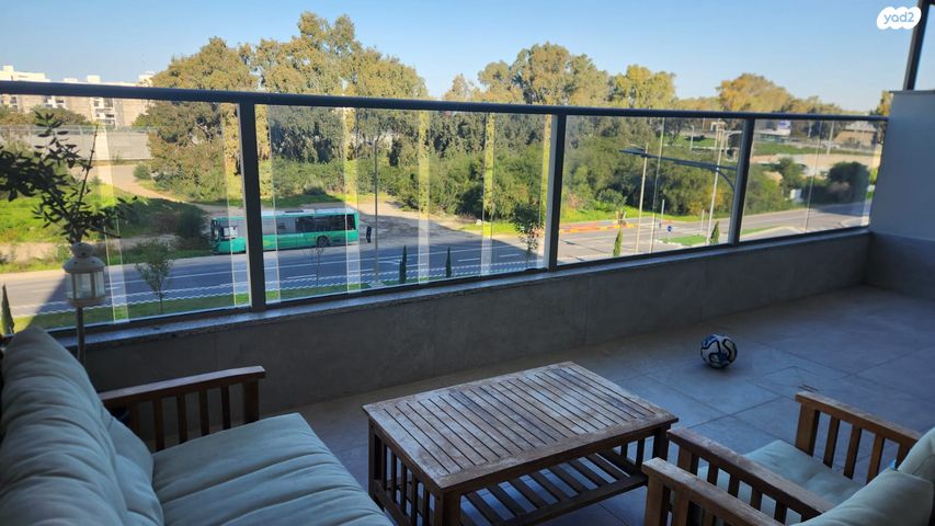 דירה, הברוש 9, נווה גנים, קרית מוצקין