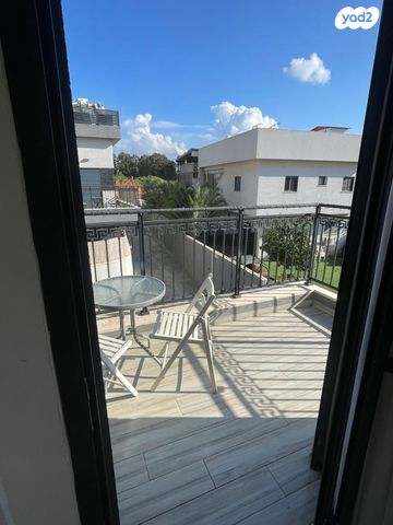 דירה, הרקפת 91, שיכוני המזרח, ראשון לציון