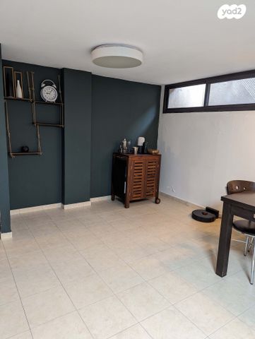 יחידת דיור, הרב עובדיה יוסף 3, בלינסון, פתח תקווה