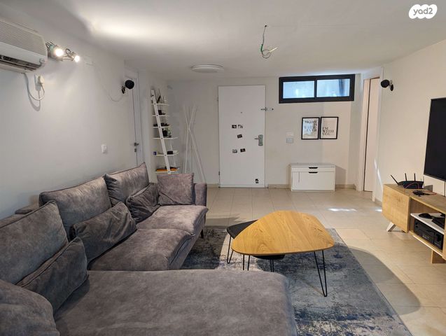 יחידת דיור, הרב עובדיה יוסף 3, בלינסון, פתח תקווה