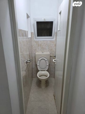 דירה, יוסי בן יועזר 15, קטמונים, ירושלים