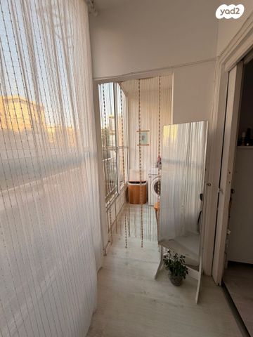 דירה, שיינקין 21, שינקין, גבעתיים