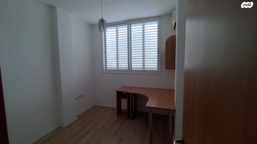 דירה, אריה שנקר 22, אגרובנק, חולון