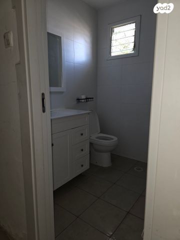 דירה, שדרות הרצל 13, שפרינצק, רמלה