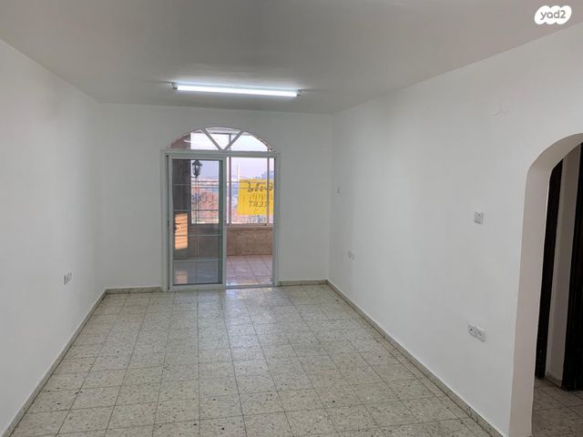 דירה, משה ברזני 301, ארמון הנציב, תלפיות מזרח, ירושלים