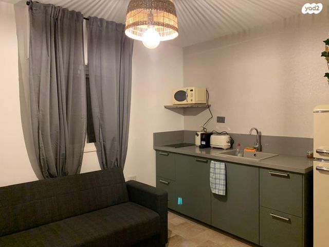 דירה, המשושים 12, גמלא, קצרין