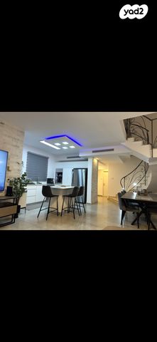 בית פרטי/ קוטג', אמדיאו מודיליאני 3, גבעת טל, קרית אתא