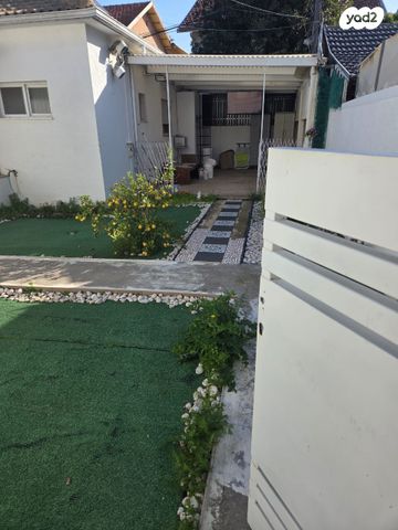 יחידת דיור, טיומקין 28, שכונת האוצר, חדרה