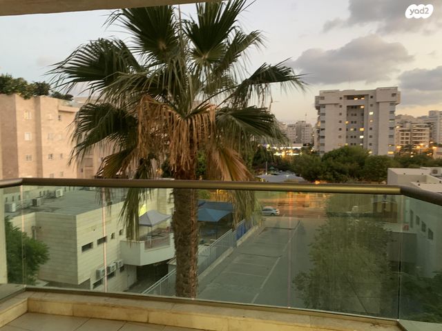 דירה, משה דוד מייזנר 9, כפר גנים ג, פתח תקווה