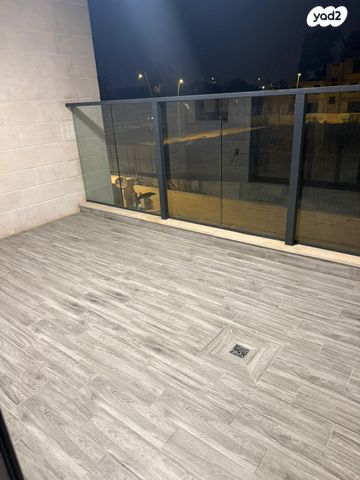 דירה, לאה גולדברג 16, צפון נס ציונה, נס ציונה