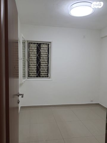 אליעזר מילרוד 28