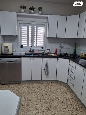 דירה, אליעזר בן יהודה 37, מרכז העיר דרום, נתניה