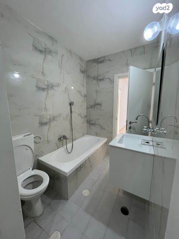 דירה, רשב"ם 13, אלעד, אלעד