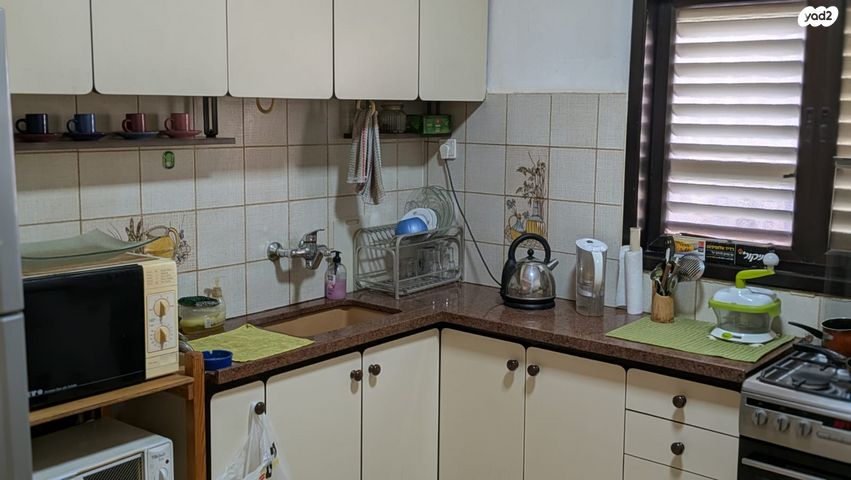 דירה, יהודה גור 1, א' / צפון מזרח העיר, רחובות