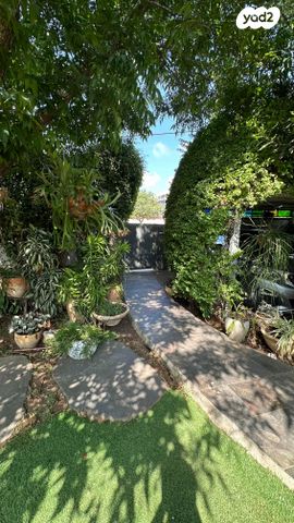 בית פרטי/ קוטג', דרך המסילה 67, המושבה, בנימינה גבעת עדה