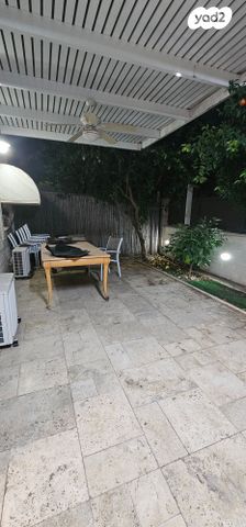 יחידת דיור, אוסישקין 12, נווה חיים, חדרה