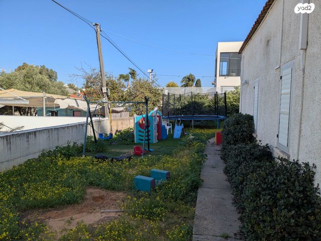 בית פרטי/ קוטג', אבשלום 9, פאר, חדרה