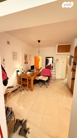 דירה, הטייסים 26, תל גיבורים, חולון