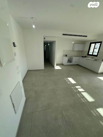 דירה, מאיר הר ציון 13, הרובע המערבי, לוד