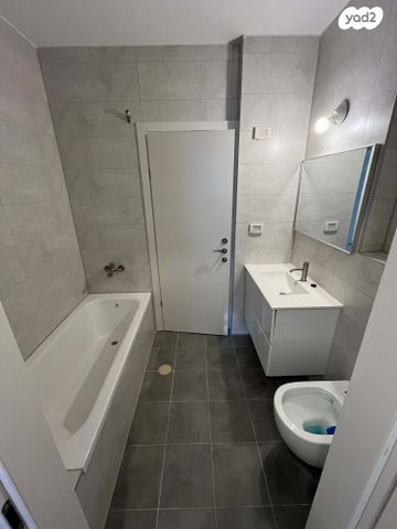 דירה, הגפן 1, כרמי הנדיב, אחוזת רוטנר, קרית מלאכי