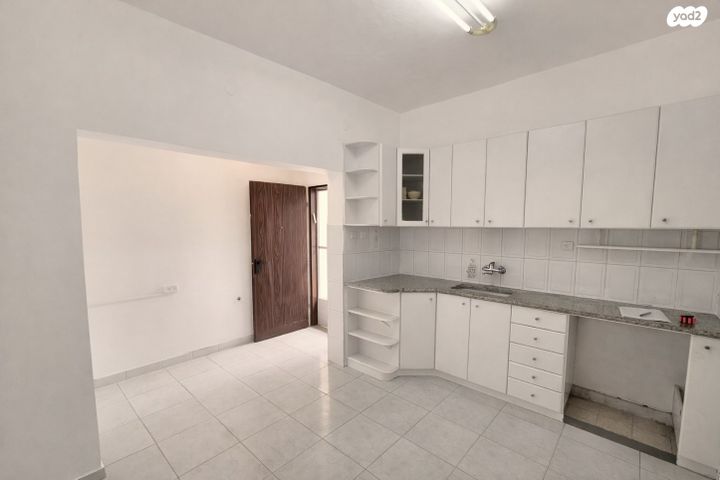 בית פרטי/ קוטג', ישראל שוחט 38, נווה עמל, הרצליה