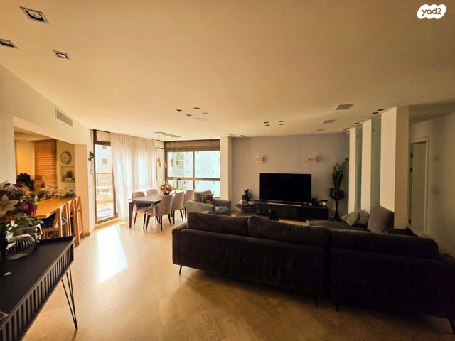 אורי צבי גרינברג 17