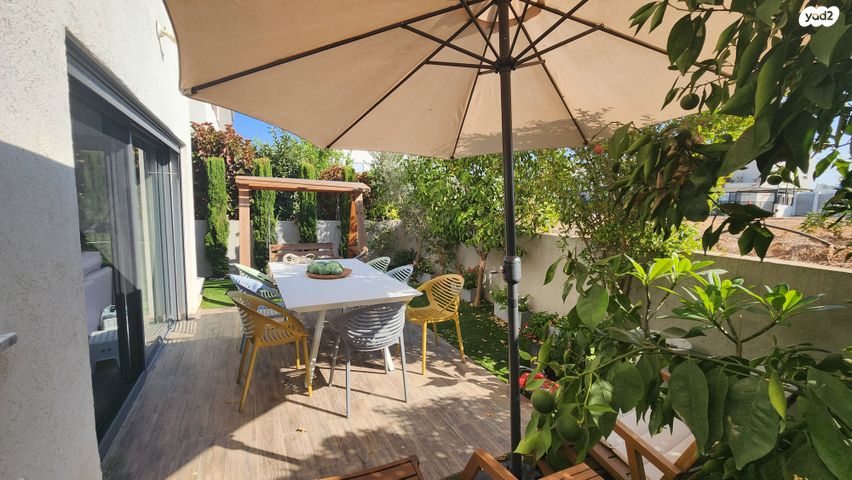 דו משפחתי, יער לביא 10, שכונה 11, תל מונד