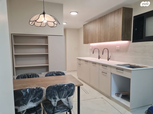 רבי חנינא 25