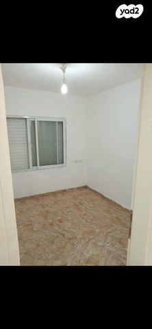 דירה, גיורא יוספטל 6, גיורא, רמלה