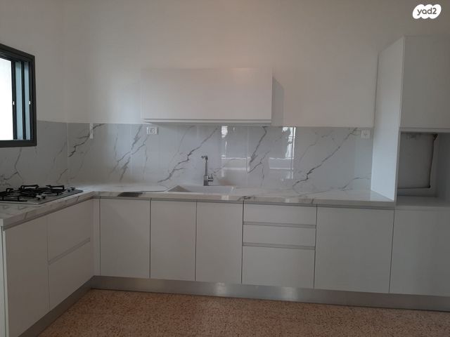 דירה, הרצל 41, מרכז, כפר סבא