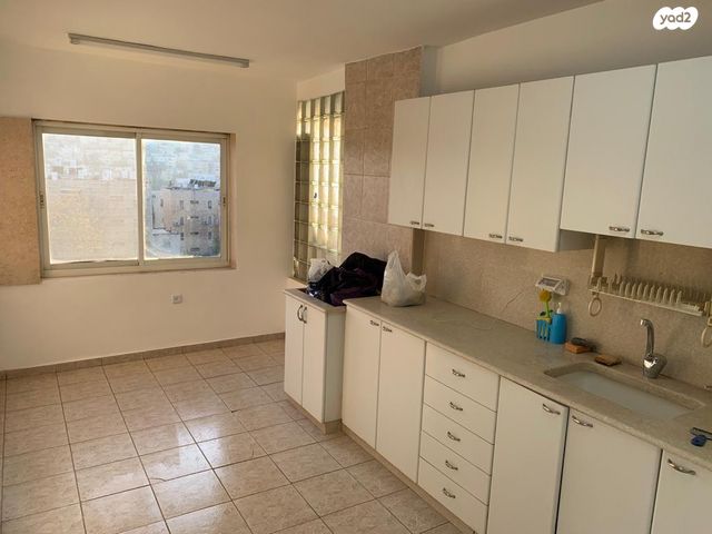 דירה, משה ברזני 301, ארמון הנציב, תלפיות מזרח, ירושלים