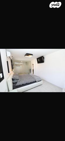 דירת גן, מרדכי אנילביץ' 13, רמת אפרים, נתניה