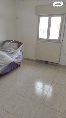 דירה, יוסי בן יועזר 15, קטמונים, ירושלים