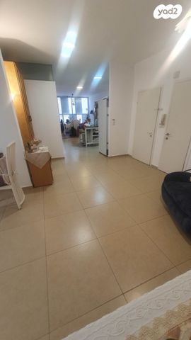 דירה, סמטת רחל 4, א' / צפון מזרח העיר, רחובות