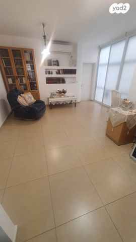 דירה, סמטת רחל 4, א' / צפון מזרח העיר, רחובות