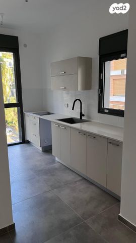 דירה, אסף 25, חרוזים, רמת גן