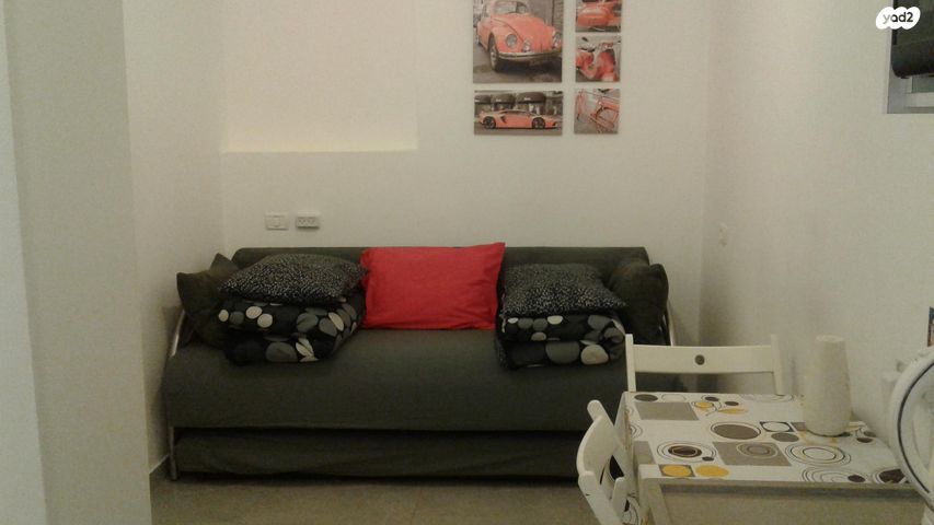 יחידת דיור, הרב עוזיאל 34, בית וגן, ירושלים