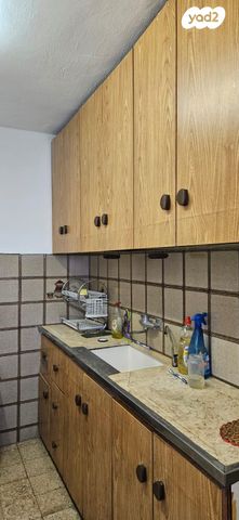 דירה, כיכר סיגל 2, רובע ה', אשדוד