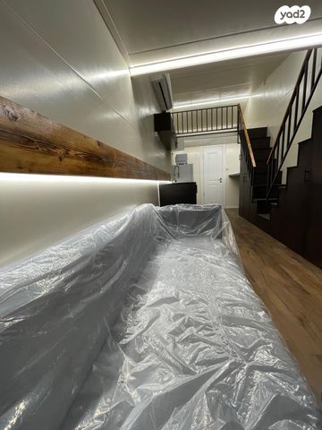 יחידת דיור, יורדי הים 17, שאר העיר, הוד השרון