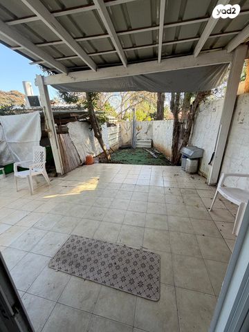 יחידת דיור, כינרת 10, גיל עמל, הוד השרון