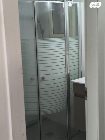 הוגו מולר 33