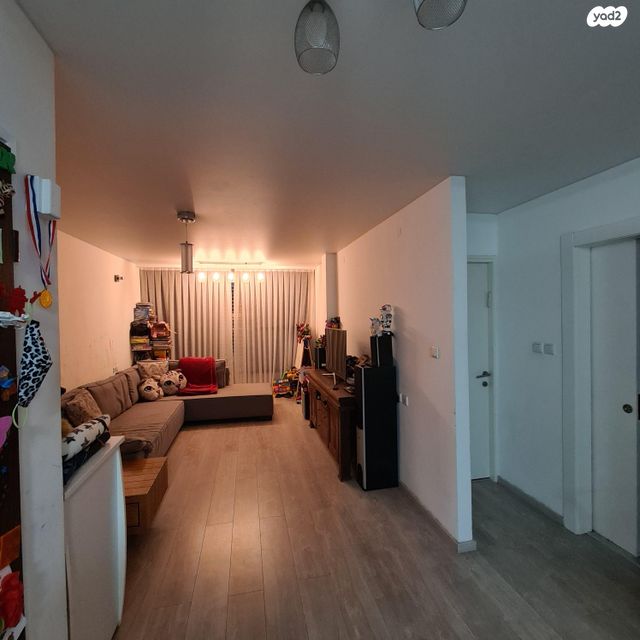 דירה, צוקרמן 16, נווה אליעזר וכפר שלם מזרח, תל אביב יפו