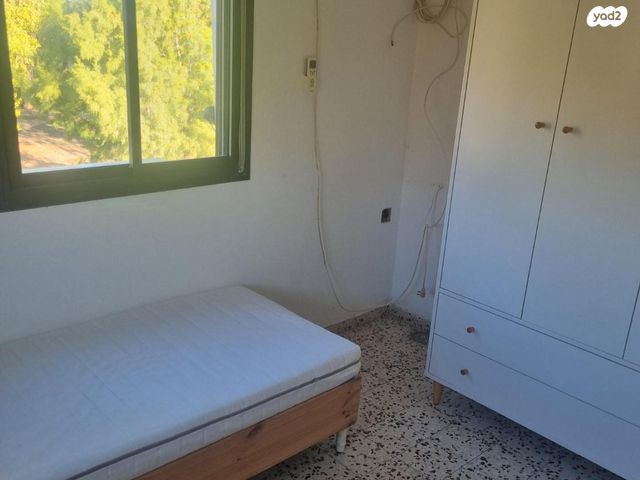 בית פרטי/ קוטג', שדרות האקליפטוס 13, בוסתן הגליל, בוסתן הגליל