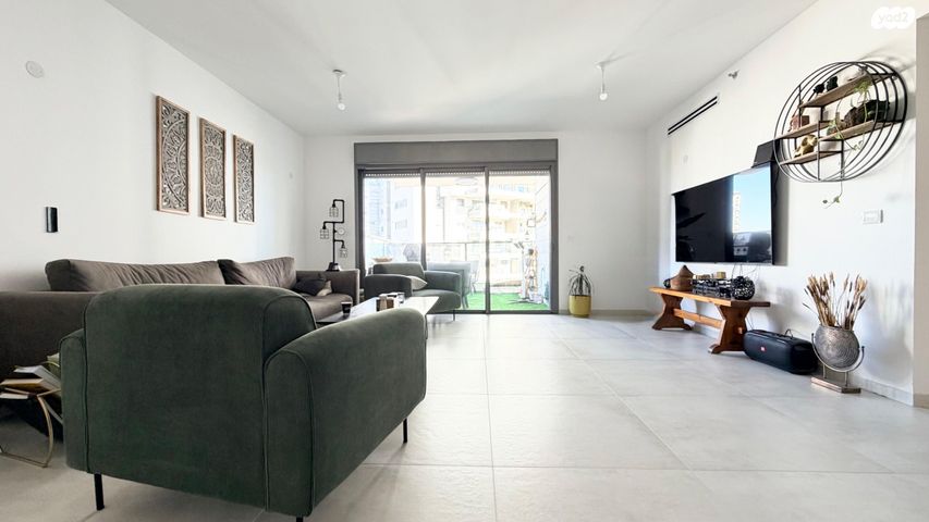 פרופ' אפרים קציר 19