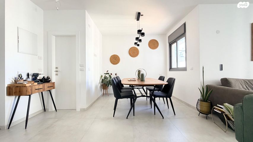 דירה, פרופ' אפרים קציר 19, רחובות המדע, רחובות